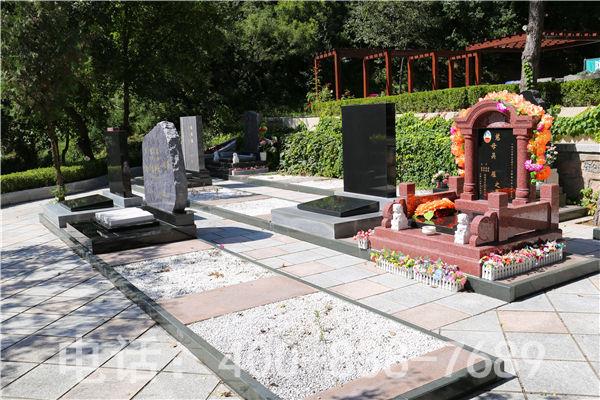 八达岭陵园墓区